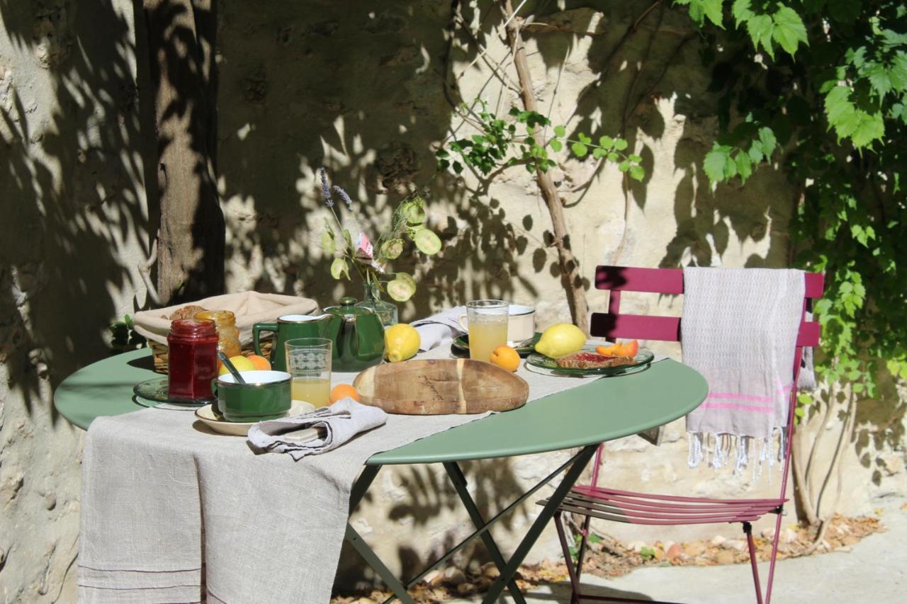 Bed and Breakfast La Magnanerie De Dions Exterior foto