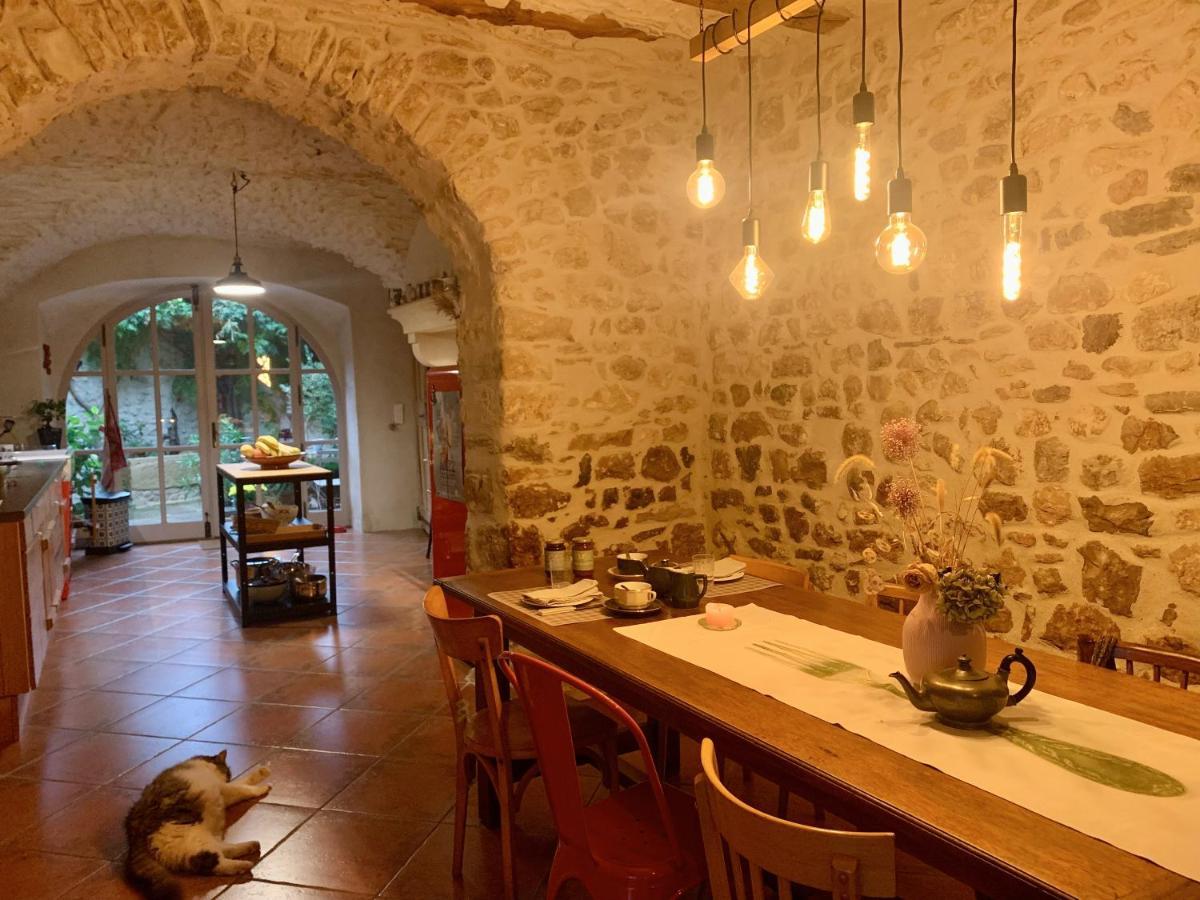 Bed and Breakfast La Magnanerie De Dions Exterior foto